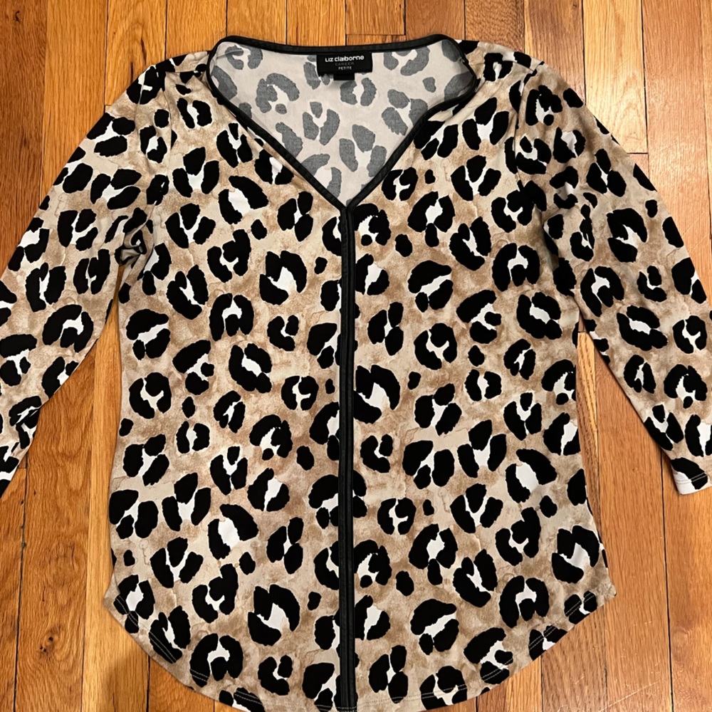 Leopard print too